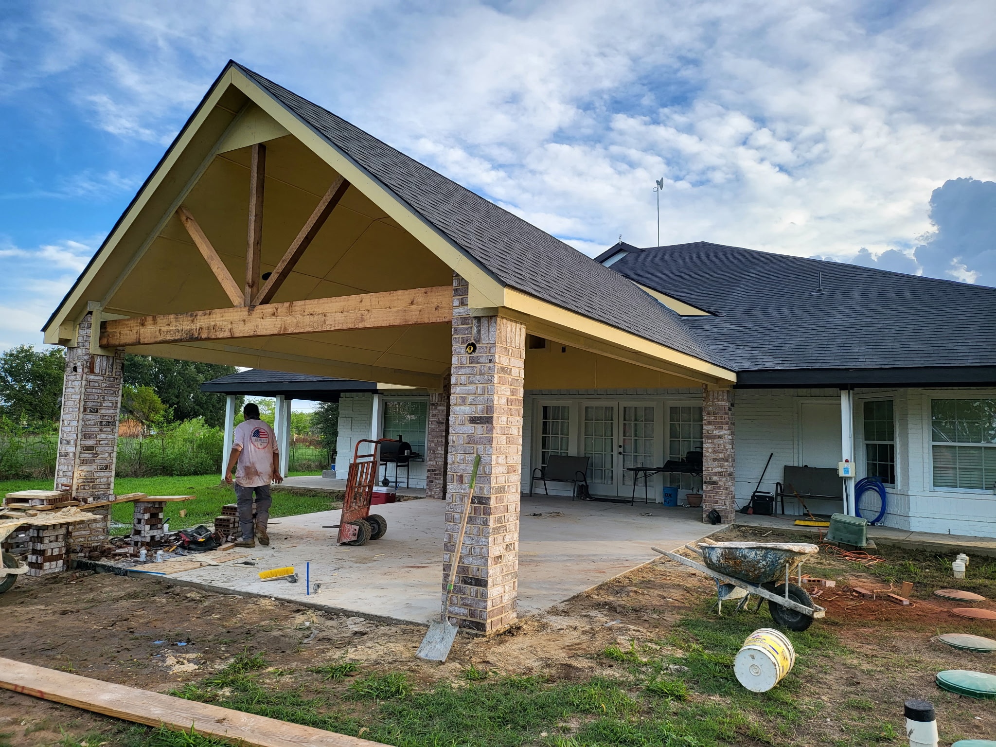 Outdoor living features